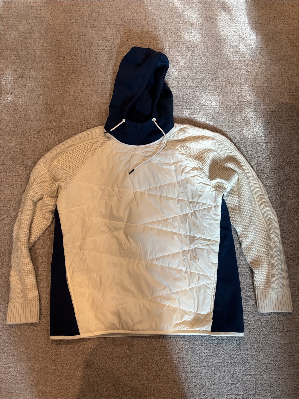 Kari Traa Two-Tone Hooded Sweater in Cream & Navy